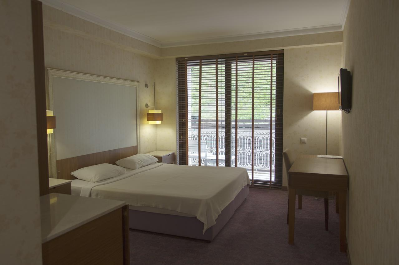 Resort Rayda Gagra Bagian luar foto